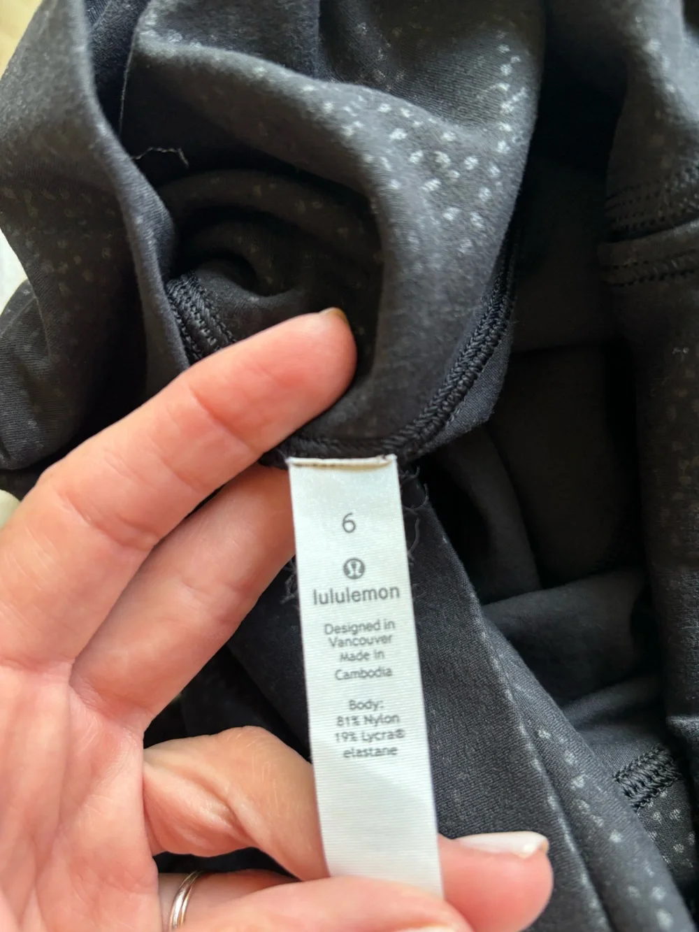 lululemon athletica comfortable stretch